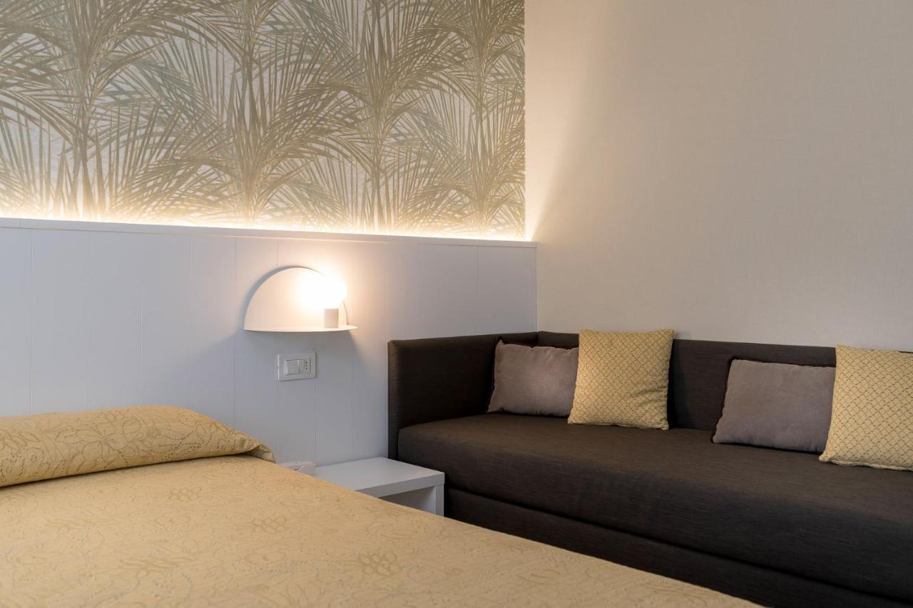 Hotel Astor Rimini Dış mekan fotoğraf
